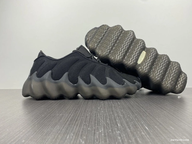 ADIDAS H68032 YEEZY 400 0714